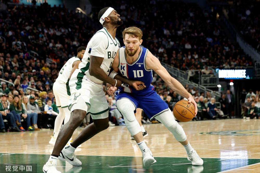 快船前竟曾 快船前竟曾